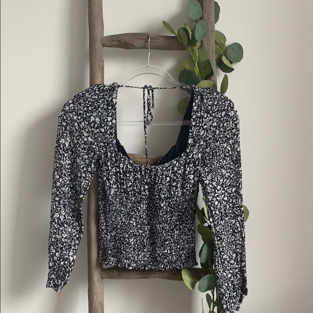 Reformation Reign Top